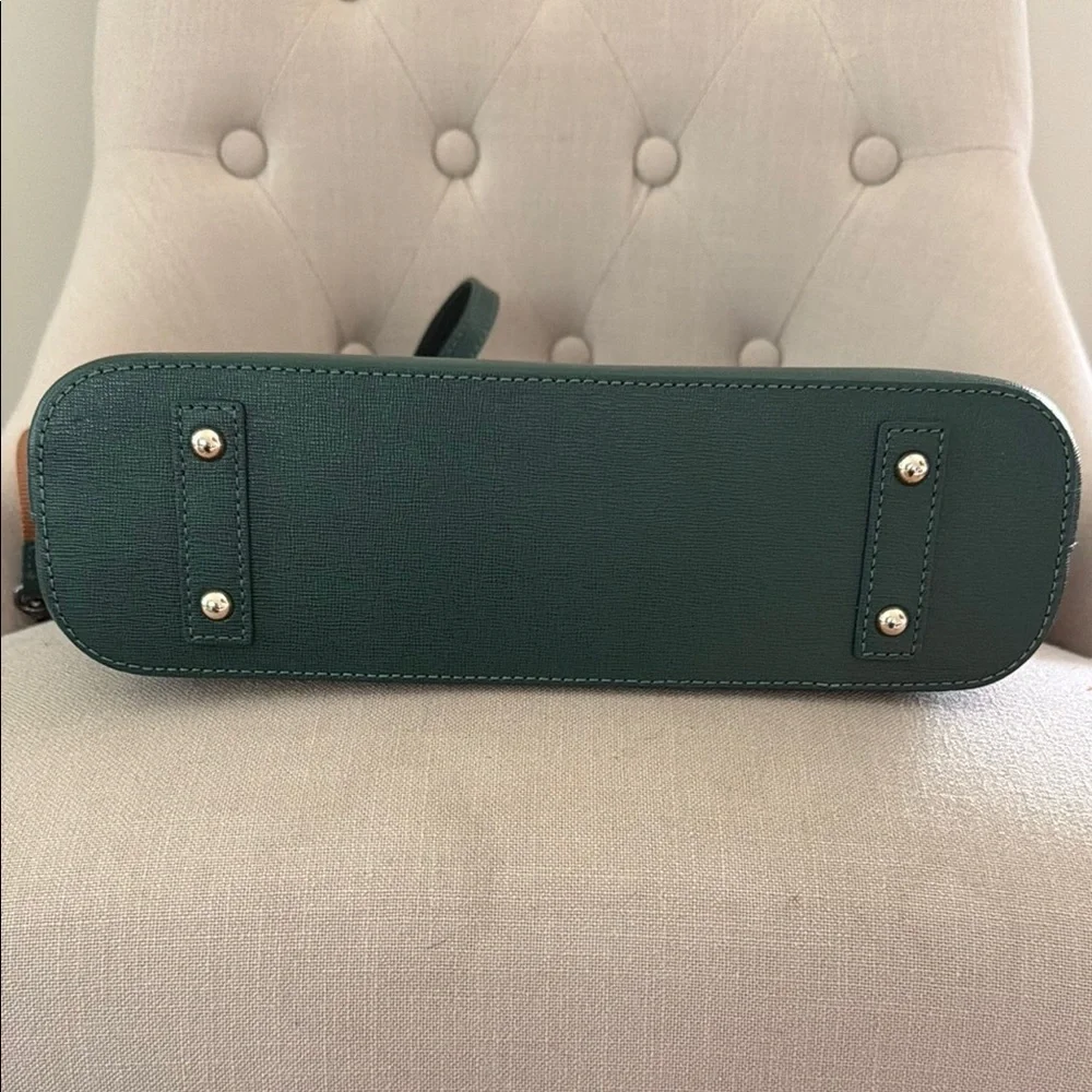 Dooney & Bourke Green Tote Bag and Wallet Set - Picture 11 of 11